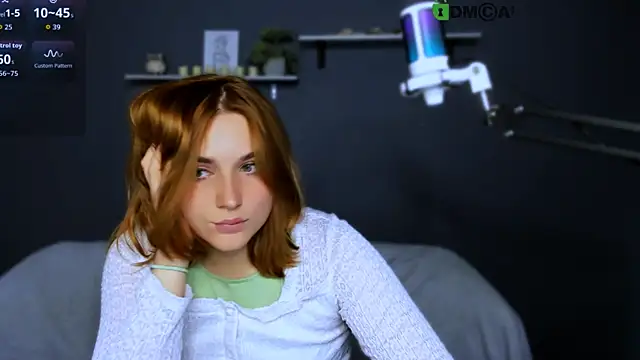 Snapshot of casey_meow_ chatting on November 13, 2025, 9:41 am casey meow online show from November 13, 2025, 9:41 am