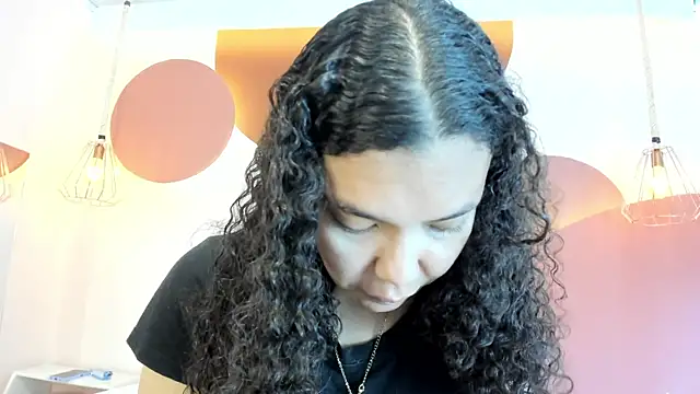 Snapshot of SweetStarr_ chatting on September 27, 2025, 12:43 pm SweetStarr online show from September 27, 2025, 12:43 pm