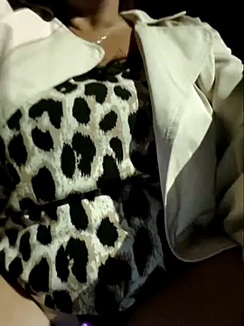 Snapshot of bichota85 chatting on September 29, 2025, 8:02 pm bichota85 online show from September 29, 2025, 8:02 pm