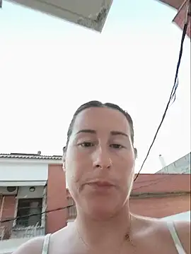 bichota85 online show from July 5, 2026, 7:43 pm
