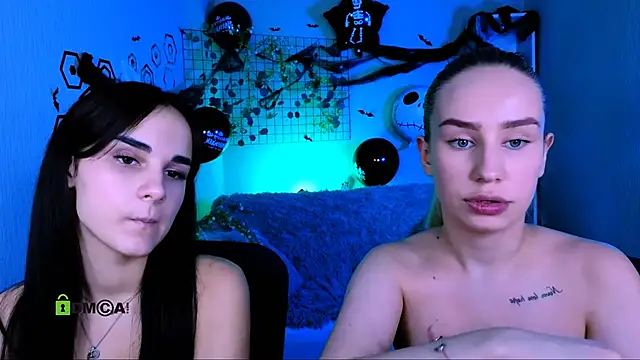 ariana ross7 online show from October 21, 2025, 9:37 pm