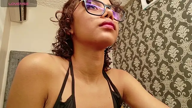 Snapshot of MissDhana chatting on October 26, 2025, 8:04 pm MissDhana online show from October 26, 2025, 8:04 pm