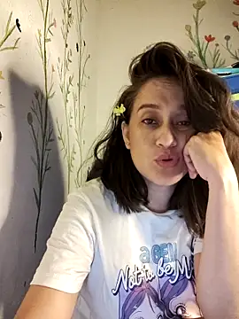 Snapshot of valery506 chatting on October 21, 2025, 4:13 am valery506 online show from October 21, 2025, 4:13 am