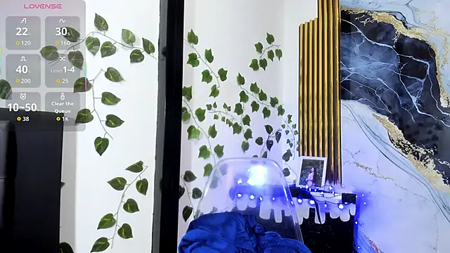 brittanyy20 online show from February 12, 2026, 10:54 am