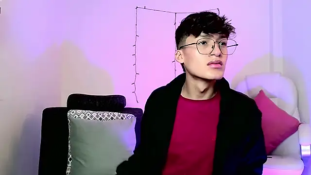 Snapshot of bellmontneon chatting on November 5, 2025, 11:21 am bellmontneon online show from November 5, 2025, 11:21 am