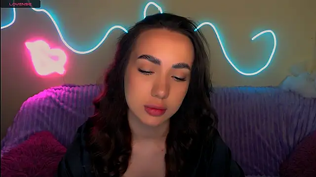 Snapshot of Mia_cutie77 chatting on November 3, 2025, 10:38 am Mia cutie77 online show from November 3, 2025, 10:38 am