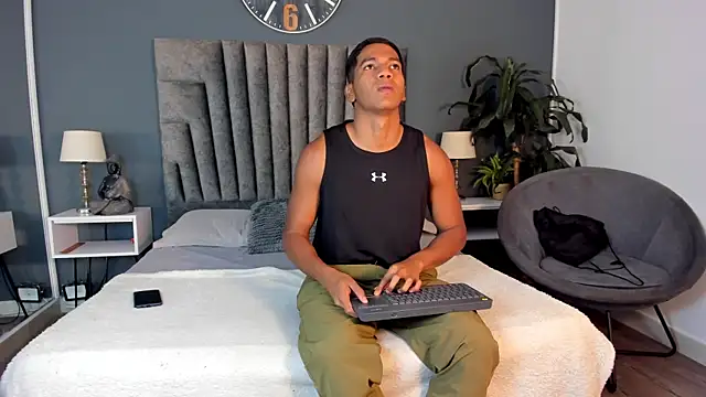 Zac Haynes online show from October 23, 2025, 3:28 am