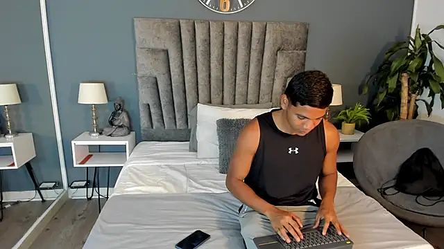 Zac Haynes online show from November 7, 2025, 3:28 am