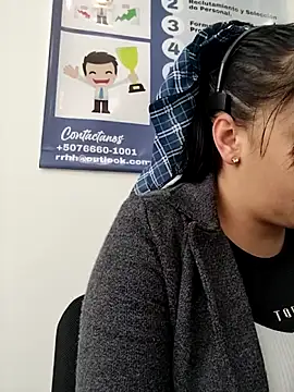 MILA  06 online show from November 17, 2025, 12:44 pm