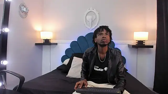 AllexJacob online show from September 19, 2025, 12:50 pm