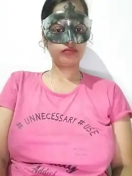 Snapshot of ms-naina chatting on August 5, 2026, 6:55 pm ms-naina online show from August 5, 2026, 6:55 pm