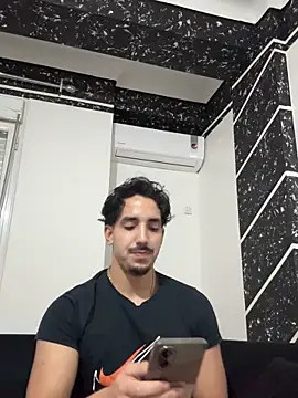 fuck   boyy online show from February 21, 2026, 7:04 pm