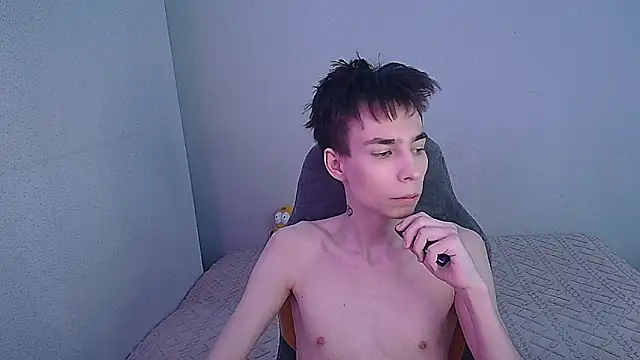 Snapshot of adam_kpoy chatting on October 5, 2025, 2:04 pm adam kpoy online show from October 5, 2025, 2:04 pm