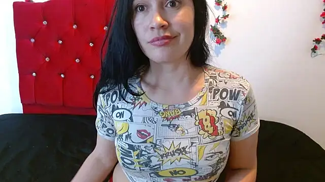 cristal1609 online show from December 13, 2025, 7:53 pm