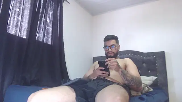 Snapshot of Chrys_harris77 chatting on March 12, 2026, 6:25 pm Chrys harris77 online show from March 12, 2026, 6:25 pm