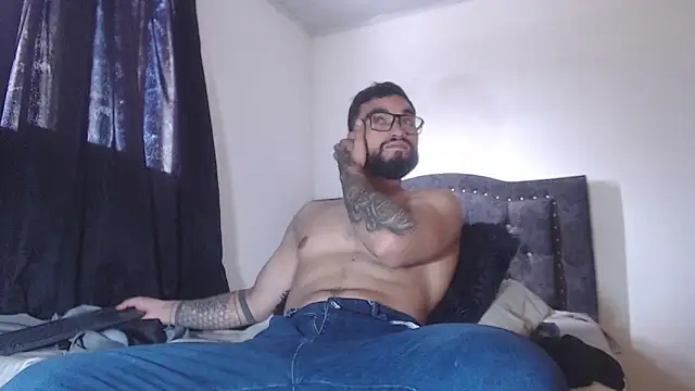 Snapshot of Chrys_harris77 chatting on March 31, 2026, 8:09 pm Chrys harris77 online show from March 31, 2026, 8:09 pm