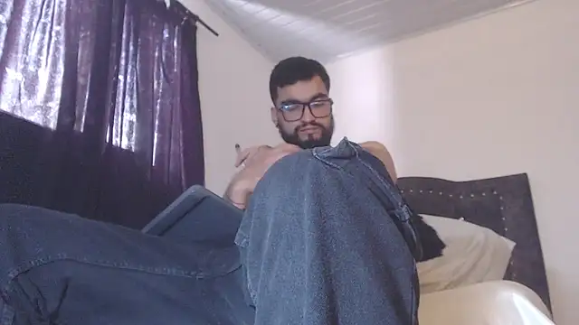 Snapshot of Chrys_harris77 chatting on April 5, 2026, 8:06 pm Chrys harris77 online show from April 5, 2026, 8:06 pm