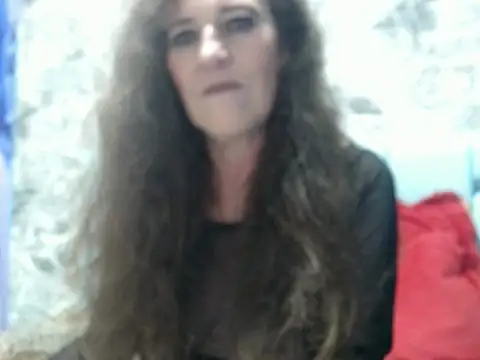 chanel-lam online show from November 13, 2025, 1:10 pm