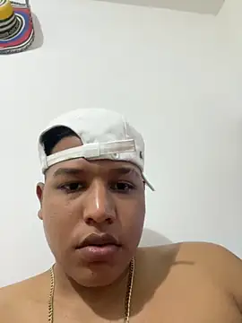 Cunaniita venas online show from September 17, 2025, 4:36 am
