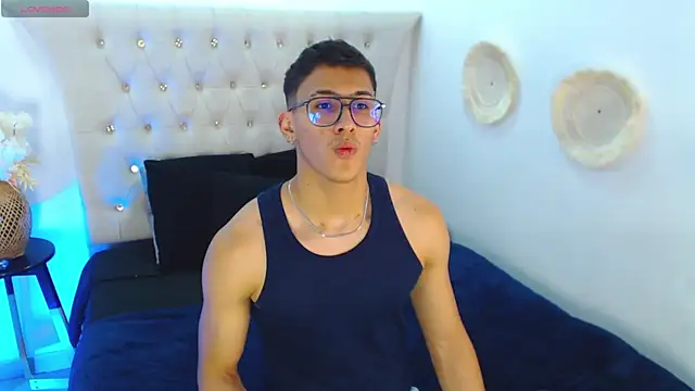 SalvadorFit online show from September 19, 2025, 8:31 pm