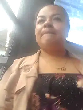 Snapshot of Amalia-sm chatting on October 5, 2025, 3:43 pm Amalia-sm online show from October 5, 2025, 3:43 pm