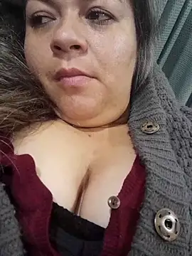 Snapshot of Amalia-sm chatting on October 7, 2025, 6:27 pm Amalia-sm online show from October 7, 2025, 6:27 pm