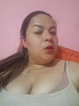 Snapshot of Amalia-sm chatting on November 18, 2025, 9:19 pm Amalia-sm online show from November 18, 2025, 9:19 pm