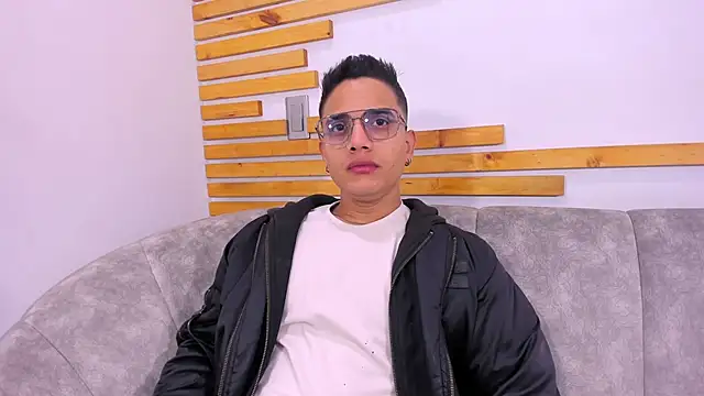 Snapshot of axel_vega chatting on October 8, 2025, 1:20 pm axel vega online show from October 8, 2025, 1:20 pm