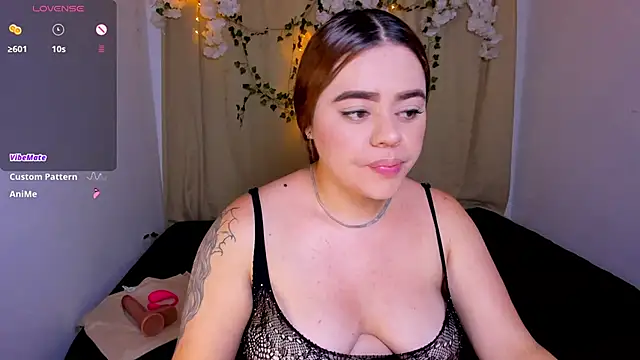 isabella arias2 online show from May 21, 2026, 12:39 am