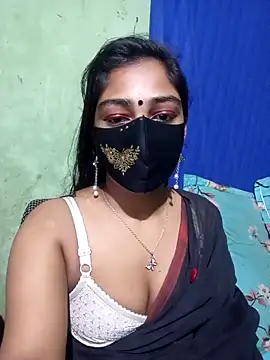 Snapshot of Cute_Couple59 chatting on January 15, 2026, 6:44 pm Cute Couple59 online show from January 15, 2026, 6:44 pm