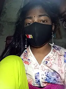 Snapshot of Cute_Couple59 chatting on February 13, 2026, 9:55 pm Cute Couple59 online show from February 13, 2026, 9:55 pm