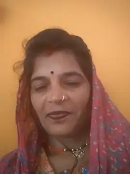 Hott cutgirl online show from October 8, 2025, 6:55 am