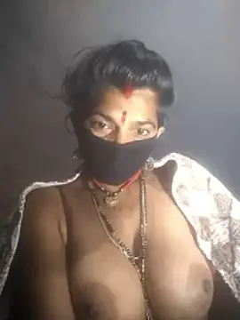 Hott cutgirl online show from December 17, 2025, 3:07 pm