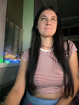 Snapshot of cutie_modest_ chatting on October 27, 2025, 9:08 pm cutie modest online show from October 27, 2025, 9:08 pm