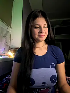 Snapshot of cutie_modest_ chatting on October 31, 2025, 8:32 pm cutie modest online show from October 31, 2025, 8:32 pm