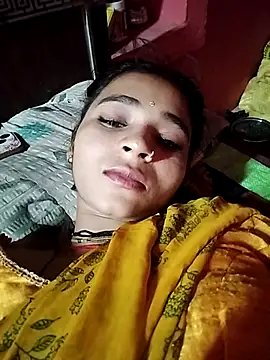 Snapshot of R_Roshni chatting on September 27, 2025, 6:24 pm R Roshni online show from September 27, 2025, 6:24 pm