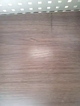 ValeriaLove43211 online show from March 11, 2026, 7:14 am