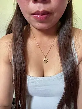 Milky-milk online show from February 28, 2026, 4:13 am