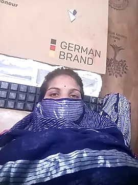 Snapshot of Sh_suhani chatting on September 25, 2025, 5:11 am Sh suhani online show from September 25, 2025, 5:11 am