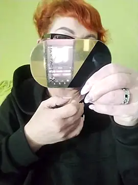 Alissa55552111 online show from February 12, 2026, 9:54 pm