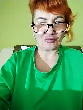 Alissa55552111 online show from April 12, 2026, 6:40 am