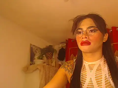 Snapshot of Tasha_Goddess chatting on October 25, 2025, 7:05 am Tasha Goddess online show from October 25, 2025, 7:05 am