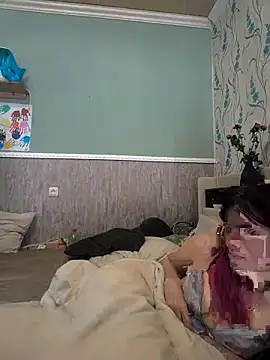 Hot SkinnyGirl online show from February 7, 2026, 2:10 pm