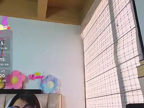 Snapshot of queenalexxa111 chatting on September 26, 2025, 4:55 pm queenalexxa111 online show from September 26, 2025, 4:55 pm