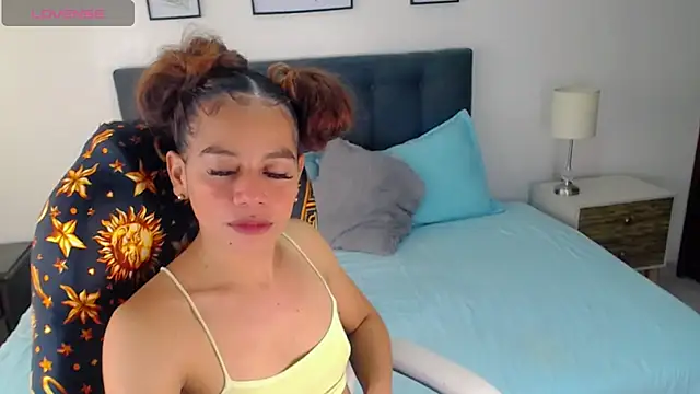 Amber  s online show from September 24, 2025, 1:58 pm