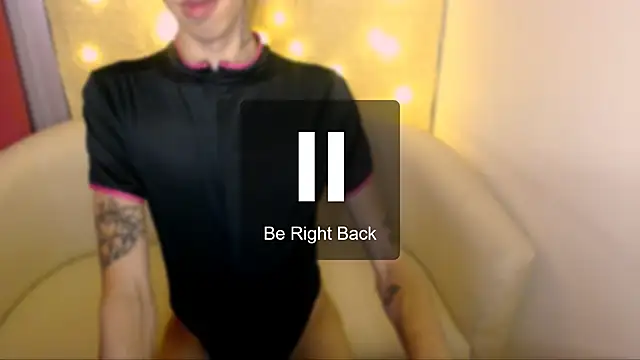 Snapshot of AlexNaughty14 chatting on September 21, 2025, 9:00 am AlexNaughty14 online show from September 21, 2025, 9:00 am