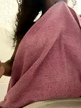 Snapshot of seusegredo___ chatting on October 22, 2025, 6:51 pm seusegredo online show from October 22, 2025, 6:51 pm