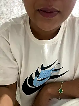 Snapshot of seusegredo___ chatting on January 7, 2026, 10:18 am seusegredo online show from January 7, 2026, 10:18 am