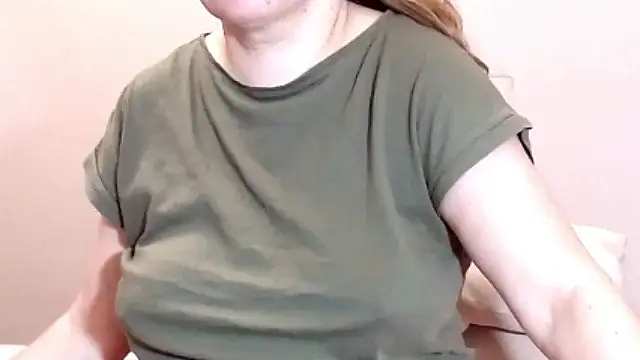 Snapshot of NastyAssxx chatting on April 13, 2026, 5:40 pm NastyAssxx online show from April 13, 2026, 5:40 pm