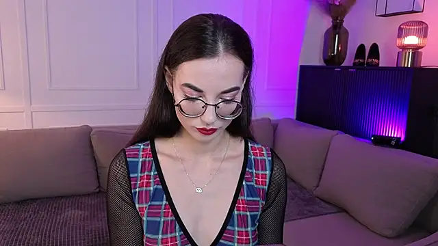 EmmaJakson online show from September 19, 2025, 2:18 pm